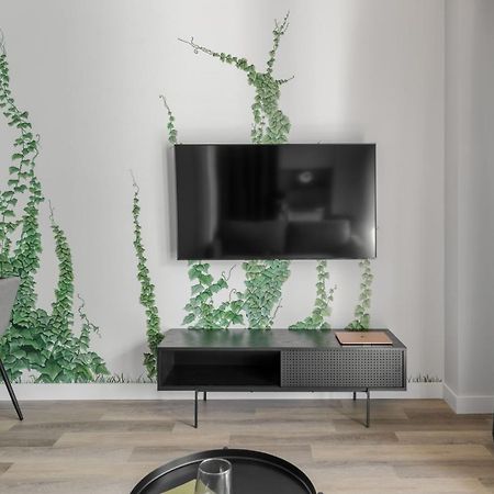 Urban Jungle Apartments By Reside Baltic فيلنيوس المظهر الخارجي الصورة
