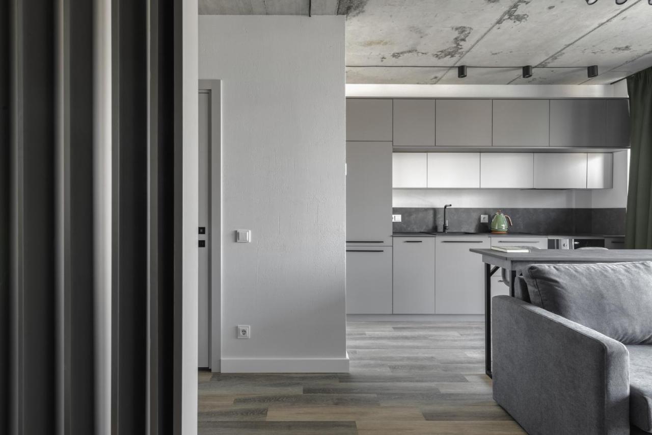Urban Jungle Apartments By Reside Baltic فيلنيوس المظهر الخارجي الصورة