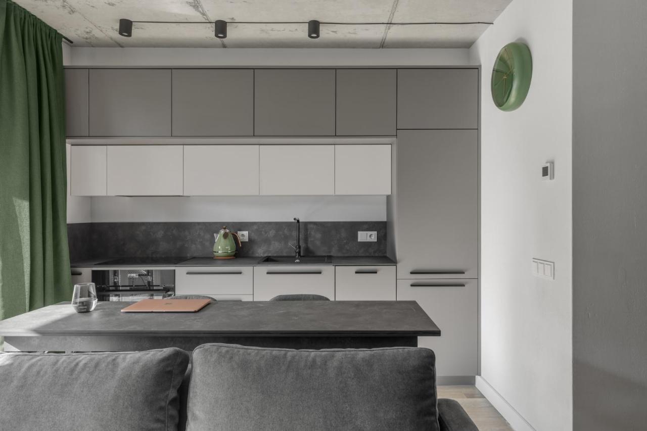 Urban Jungle Apartments By Reside Baltic فيلنيوس المظهر الخارجي الصورة
