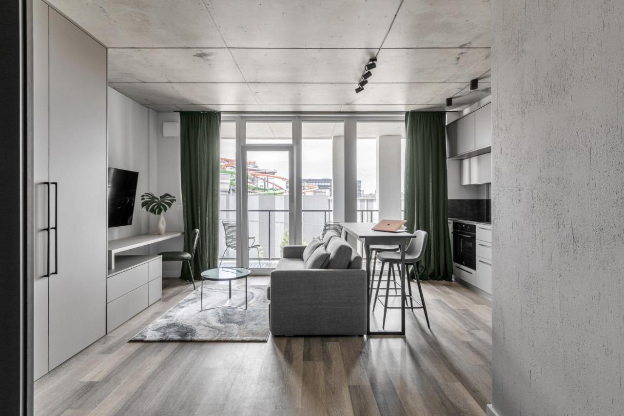 Urban Jungle Apartments By Reside Baltic فيلنيوس المظهر الخارجي الصورة
