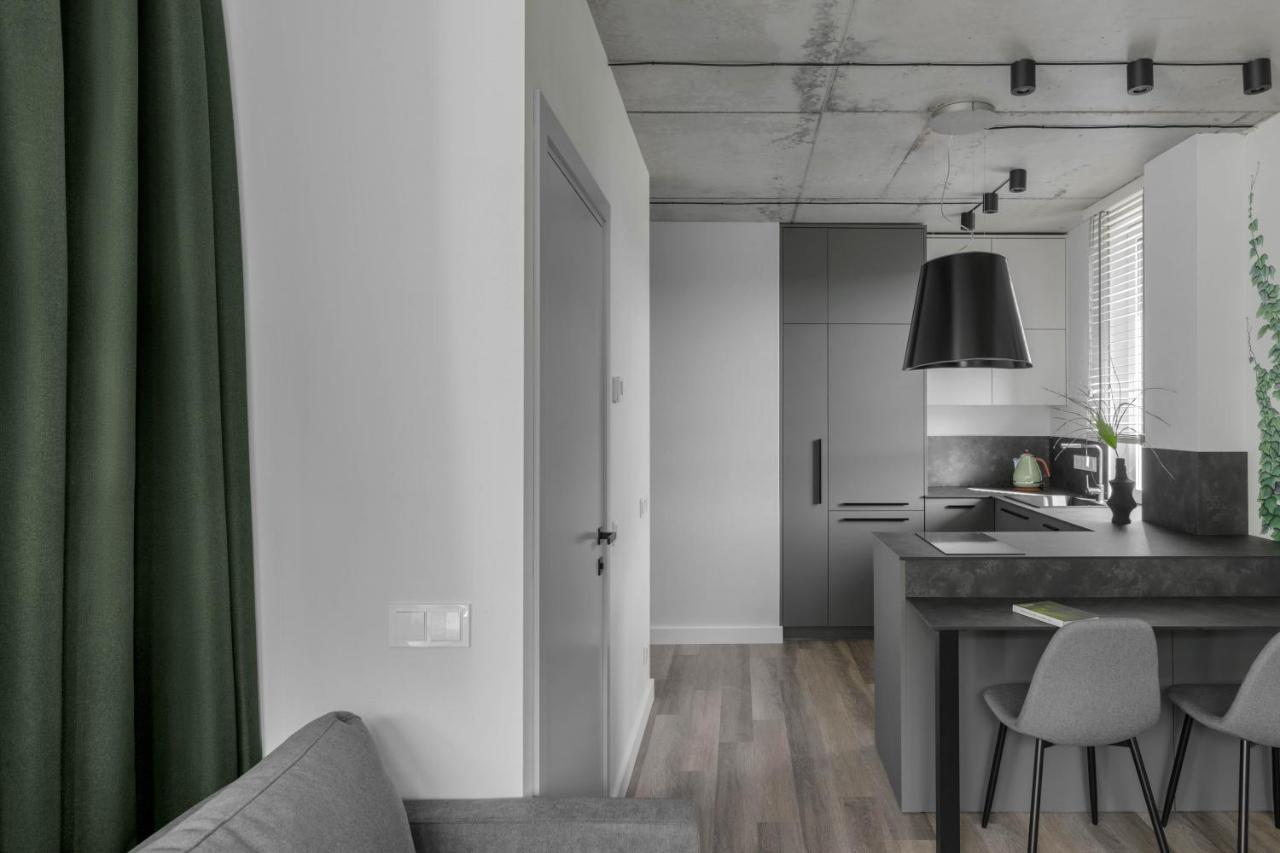 Urban Jungle Apartments By Reside Baltic فيلنيوس المظهر الخارجي الصورة